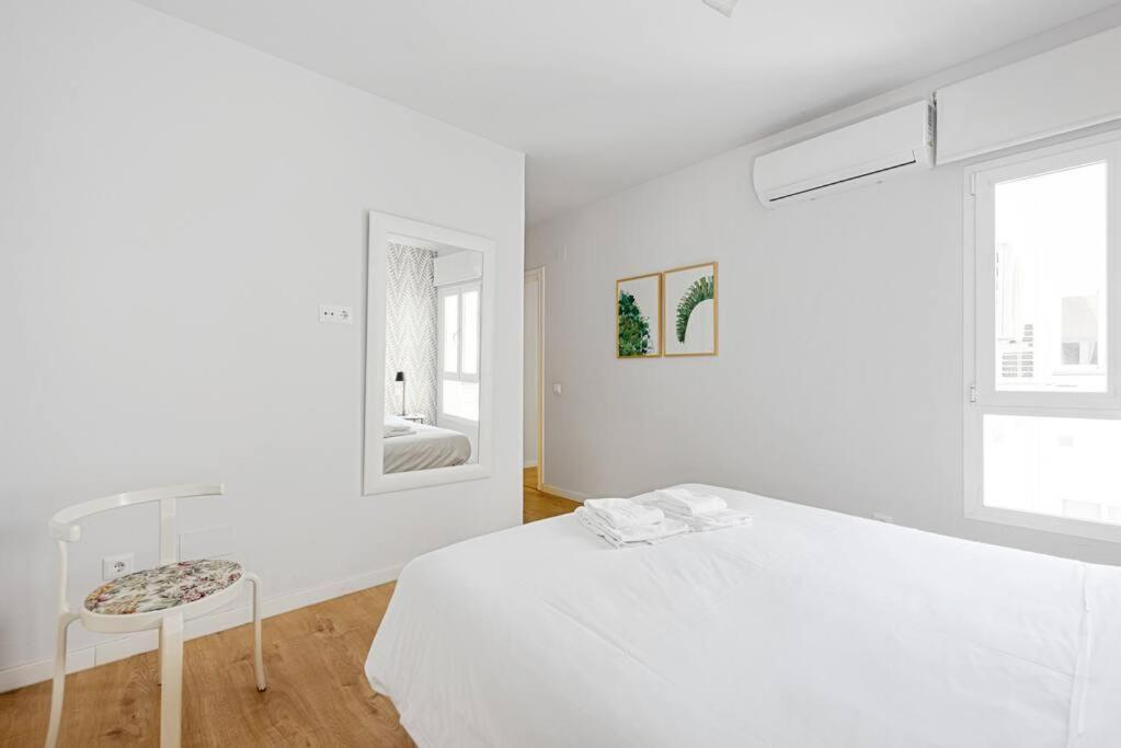 Grand T4 Andalou En Plein Centre De Malaga Ideal Familles Екстер'єр фото